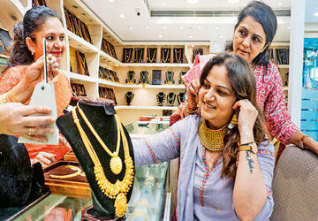 ઊંચા-ભાવને-પગલે-લગ્નસરા-તથા-તહેવારોની-સિઝનમાં-ઘરાકી-મંદ-રહેવાની-જ્વેલર્સોને-ચિંતા