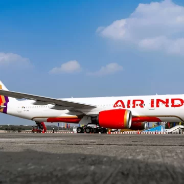 ટેકનિકલ ખામીના કારણે દિલ્હી-કોલકાત્તા એર ઈન્ડિયા ફ્લાઈટ રદ