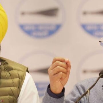 અરવિંદ કેજરીવાલ અને ભગવંત માનનો ગુજરાત પ્રવાસ: ખેડૂત મુદ્દે ભાજપ પર આકરા પ્રહારો