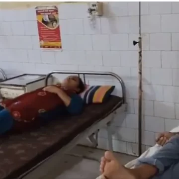 દાહોદની સ્કૂલમાં 60 વિદ્યાર્થિનીઓને ફૂડ પોઈઝનિંગ, તપાસ શરૂ