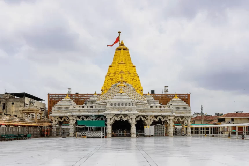 અંબાજી મેળામાં યાત્રાળુઓ માટે ઐતિહાસિક 10 કરોડનો વીમો