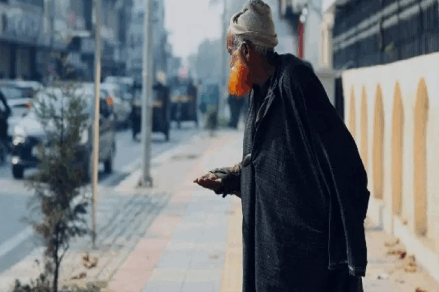 ભિખ પણ બિઝનેસ છે! પાકિસ્તાનના 4 કરોડ ભીખારી દર વર્ષે 42 અબજ ડોલરની કમાણી કરે છે