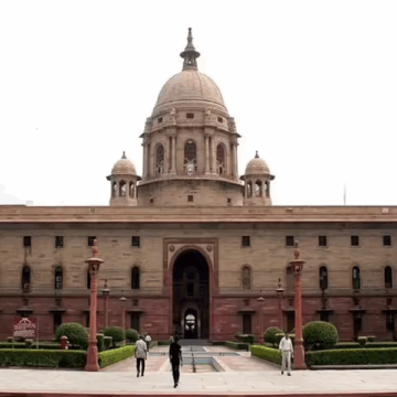 અમેરિકા સાથેના રક્ષણ કરાર અને ડિલ અટકાવ્યા હોવાના દાવાને રક્ષા મંત્રાલયે બતાવ્યા ‘ખોટા અને ઘડાયેલા’