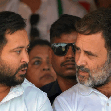 રાહુલ ગાંધીનો ચૂંટણી પંચ પર આક્ષેપ: ‘હું અને તેજસ્વી તમારાથી ડરતા નથી’