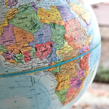 વિશ્વના નકશામાં આફ્રિકા અને ભારતને ન્યાય મળ્યો નહીં, જાણો કેમ વધી રહ્યો છે વિરોધ