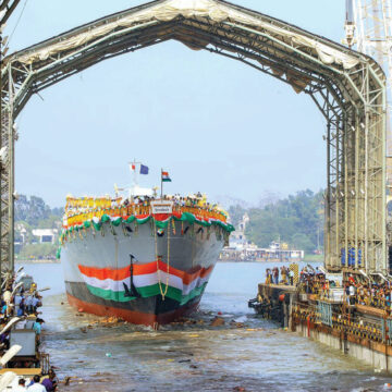 ભારતીય નૌસેનામાં પહેલીવાર બે સ્ટીલ્થ ફ્રિગેટ્સ એક સાથે થશે સામેલ : INS ઉદયગિરી અને INS હિમગિરી