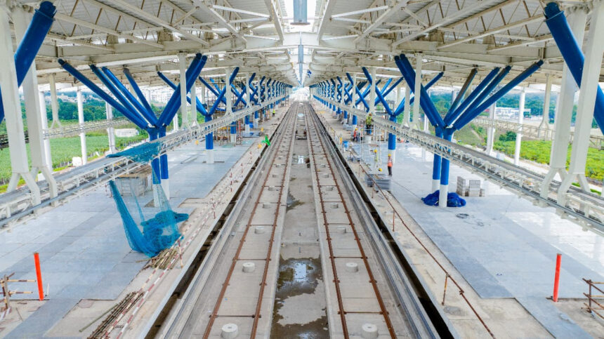 મુંબઈ–અમદાવાદ બુલેટ ટ્રેન પ્રોજેક્ટ: ગુજરાતમાં 8 સ્ટેશનોના સ્ટ્રક્ચરલ કામ પૂર્ણ, આંતરિક સુવિધાઓ શરૂ