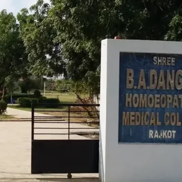 બી.એ. ડાંગર કોલેજના વિદ્યાર્થીની આપઘાત ઘટના: સંચાલકોના ત્રાસની શંકા