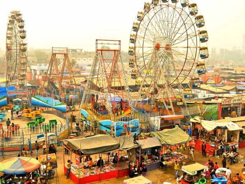 રાજકોટ લોકમેળામાં ફક્ત 11 રાઈડ્સ શરૂ, મંજૂરીના અભાવે 23 રાઈડ્સ બંધ