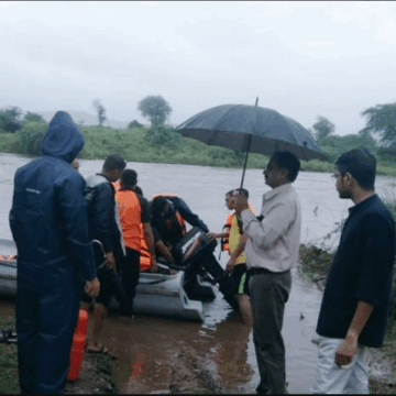 બનાસકાંઠાના સુઇગામમાં 14 ઈંચ અને કચ્છના રાપરમાં 9.25 ઈંચ વરસાદથી જનજીવન અસ્તવ્યસ્ત