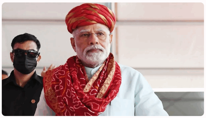 PM મોદી ભાવનગરના રોડ શોમાં, 27 હજાર કરોડના વિકાસ પ્રોજેક્ટ્સનું લોકાર્પણ