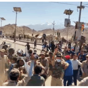 લદાખ હિંસા બાદ સરકારનું એક્શન: લેહમાં પ્રદર્શન, રેલીઓ અને ભેગા થવા પર પ્રતિબંધ