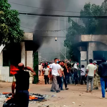 નેપાળમાં હિંસક Gen-Z આંદોલન વચ્ચે 13 હજારથી વધુ કેદીઓ ફરાર, 30નાં મોત