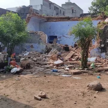 જયપુરમાં જર્જરિત મકાન ધરાશાયી – વૃદ્ધ મહિલાનું મોત, પુત્રવધૂ ઘાયલ