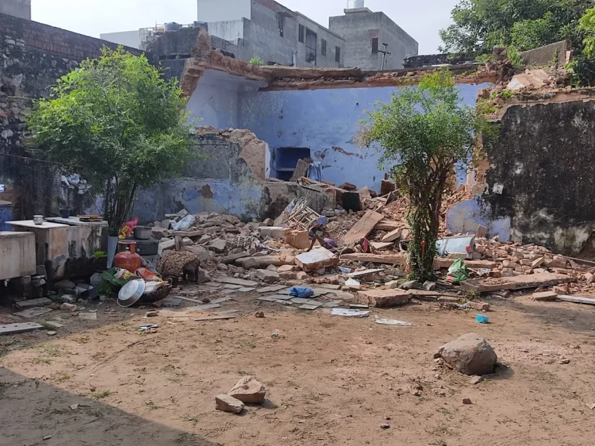 જયપુરમાં જર્જરિત મકાન ધરાશાયી – વૃદ્ધ મહિલાનું મોત, પુત્રવધૂ ઘાયલ