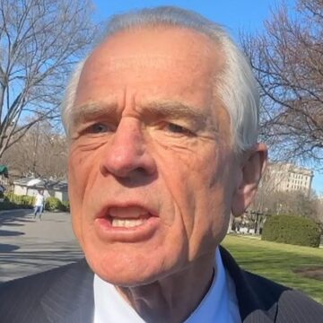 નવારોના ભારત વિરુદ્ધના આક્ષેપોનો પર્દાફાશ, ઈલોન મસ્કની કોમ્યુનિટી નોટ બાદ અમેરિકાના બેવડા વલણ સામે આવ્યા