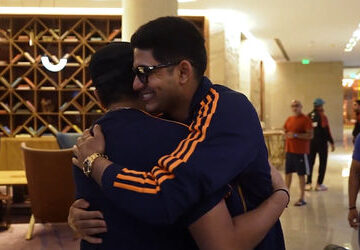 video:-રોહિત-શર્મા-કેપ્ટન-શુભમન-ગિલને-ભેટી-પડ્યો,-કોહલી-સાથે-જોવા-મળી-બોન્ડિંગ