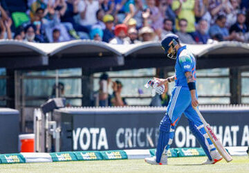 ind-vs-aus-:-આઉટ-થયા-બાદ-વિરાટ-કોહલીએ-કંઈક-એવું-કર્યું-સંન્યાસની-અટકળો-થવા-લાગી