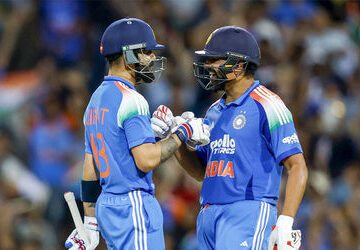 વર્લ્ડકપ-2027ની-ટીમમાં-અત્યારથી-લખી-નાંખો-રોહિત-અને-વિરાટનું-નામ,-ગાવસ્કરની-bcciને-સલાહ