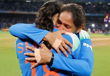 video:-વર્લ્ડકપ-જીત્યા-બાદ-કેપ્ટન-હરમનપ્રીતે-કોની-માફી-માંગી?-જુઓ-ભાવુક-વીડિયો