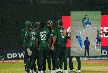 video-:-ભારત-પાકિસ્તાનની-મેચમાં-એક-કેચ-અંગે-વિવાદ,-થર્ડ-અમ્પાયરથી-થયું-‘બ્લન્ડર’!