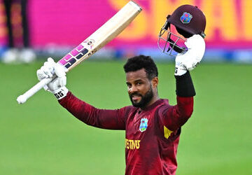 ઇન્ટરનેશનલ-ક્રિકેટમાં-પહેલીવાર-બની-આવી-ઘટના,-32-વર્ષના-વિકેટકીપરે-રચ્યો-નવો-ઇતિહાસ