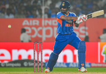 t20-વર્લ્ડકપ-ચાલુ-જ-થતાં-જ-ટીમ-ઈન્ડિયાને-મોટો-ઝટકો!-આ-4-ખેલાડીઓની-ફિટનેસે-વધાર્યું-ટેન્શન