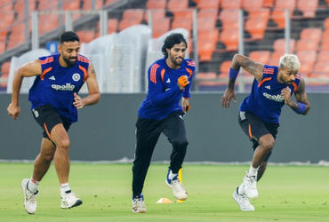 t20-વર્લ્ડ-કપમાં-સૌથી-વધુ-રન-કરનારા-ટોપ-5-બેટરમાં-ઈશાન-કિશન,-બોલિંગમાં-વરુણ-છવાયો