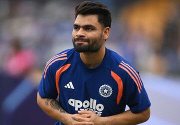 t20-વર્લ્ડ-કપ-વચ્ચે-મોટા-સમાચાર,-રિંકૂ-સિંહ-અચાનક-ઘરે-પરત-ફર્યો,-પિતાની-હાલત-ગંભીર