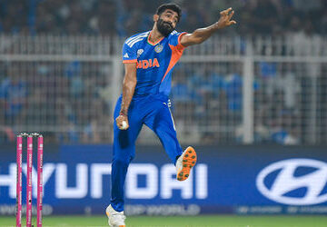 ‘બુમરાહ-સ્લો-બોલ-ફેંકતા-મારાથી-શીખ્યો,-શેન-વૉર્ન-પણ-ચોંકી-ગયો-હતો’,-પાક.-મૂળના-યુએઈના-બોલરનો-દાવો