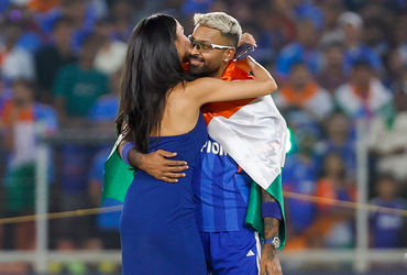 હાર્દિક-પંડ્યા-વિવાદોમાં!-મહારાષ્ટ્ર-બાદ-હવે-યુપીમાં-પણ-નોંધાઈ-ફરિયાદ,-જાણો-સમગ્ર-મામલો