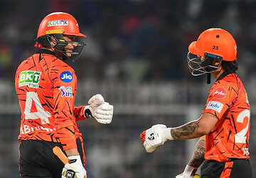 અભિષેક-શર્મા-નવી-મુસીબતમાં-ફસાયો!-ipl-કૉડ-ઓફ-કન્ડક્ટનું-ઉલ્લંઘન-કરતાં-મળી-સજા