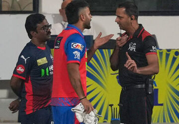 iplમાં-csk-dcની-મેચમાં-અમ્પાયર્સ-સાથે-માથાકૂટ,-ગ્લવ્સ-ન-બદલવા-દેતા-નીતિશ-બાખડ્યો